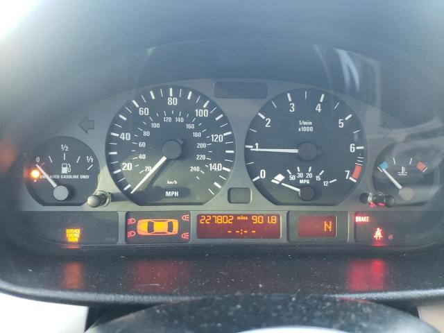 Photo 9 from auction – 2004 BMW 325 XI with VIN WBAEU33414PR13659