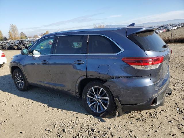 Photo 2 from auction – 2018 TOYOTA HIGHLANDER with VIN 5TDJZRFH6JS858910