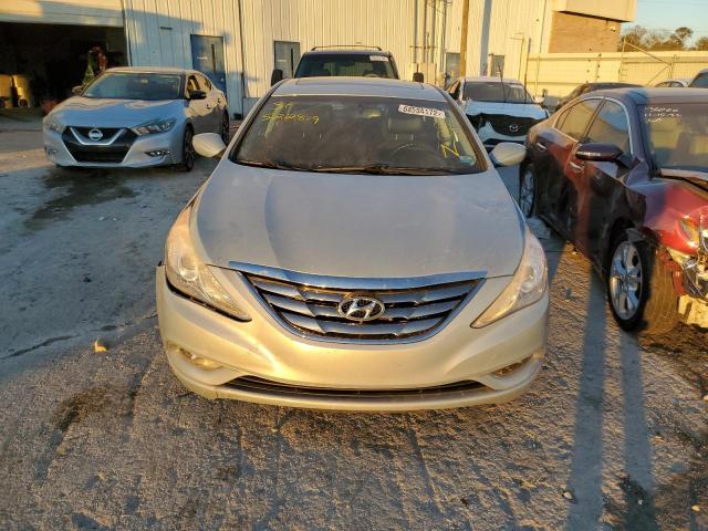 Photo 5 from auction – 2013 HYUNDAI SONATA SE with VIN 5NPEC4AB2DH522819