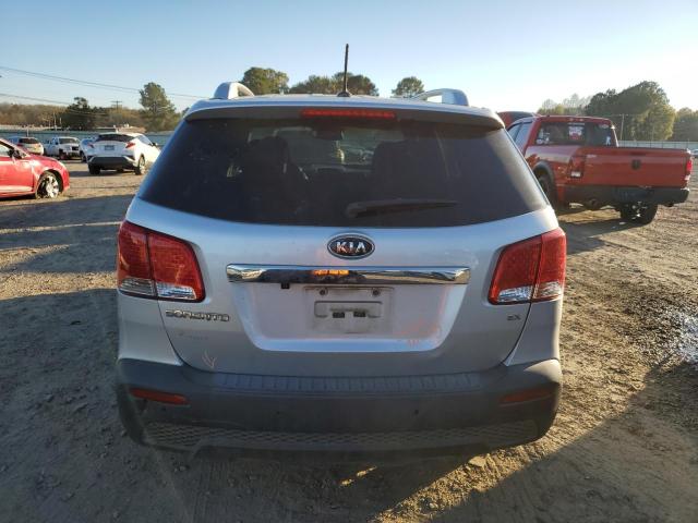 Photo 6 from auction – 2013 KIA SORENTO EX with VIN 5XYKU4A62DG355422