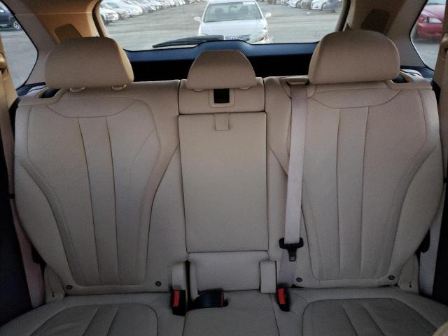 Photo 10 from auction – 2016 BMW X5 XDRIVE3 with VIN 5UXKR0C5XG0P30349