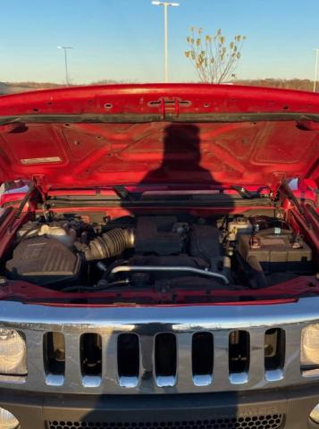 Photo 7 from auction – 2006 HUMMER H3 with VIN 5GTDN136768307774