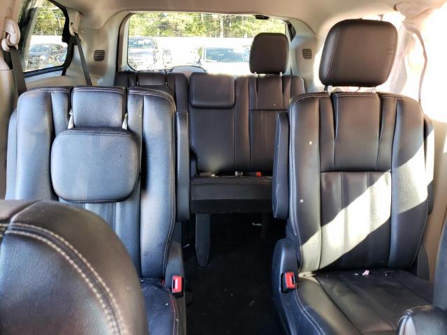 Photo 10 from auction – 2014 CHRYSLER TOWN & COU with VIN 2C4RC1BG1ER342472