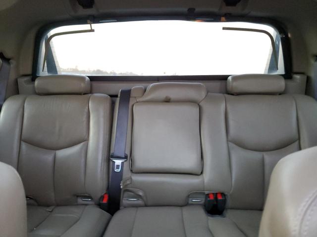 Photo 10 from auction – 2004 CHEVROLET AVALANCHE with VIN 3GNEC12T84G338538