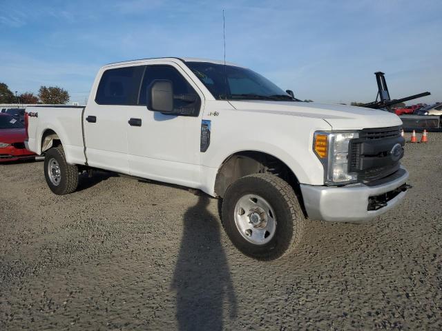Photo 4 from auction – 2017 FORD F250 SUPER with VIN 1FT7W2B60HED37051