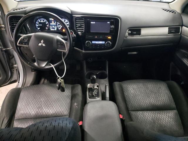 Photo 8 from auction – 2014 MITSUBISHI OUTLANDER with VIN JA4AZ3A39EZ015792