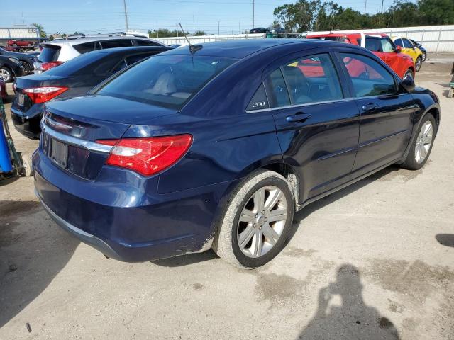 Photo 3 from auction – 2013 CHRYSLER 200 TOURIN with VIN 1C3CCBBB4DN732174