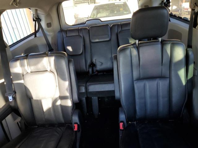 Photo 10 from auction – 2012 CHRYSLER TOWN & COU with VIN 2C4RC1BG2CR320610