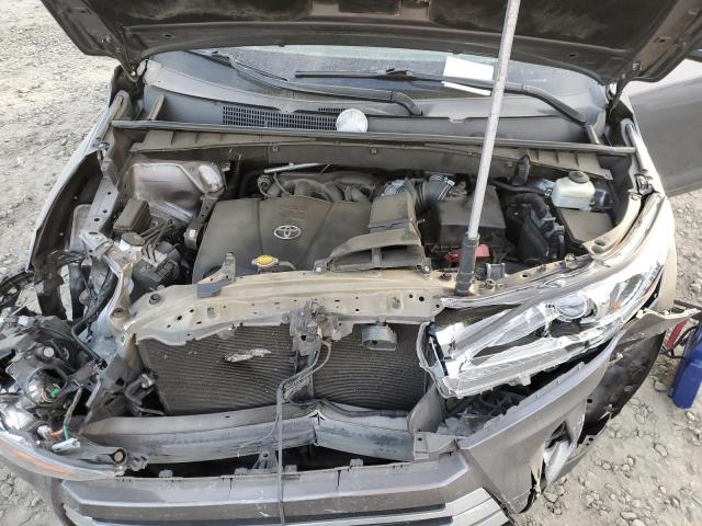 Photo 12 from auction – 2017 TOYOTA HIGHLANDER with VIN 5TDDZRFH6HS428110