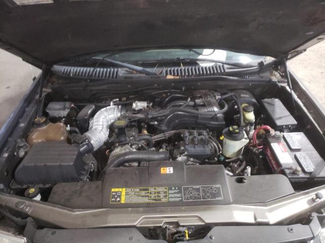 Photo 12 from auction – 2002 FORD EXPLORER with VIN 1FMZU63E52ZB19128