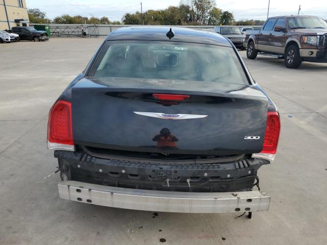 Photo 6 from auction – 2018 CHRYSLER 300 LIMITE with VIN 2C3CCAEG1JH324267