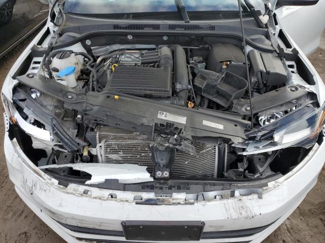 Photo 11 from auction – 2017 VOLKSWAGEN JETTA SE with VIN 3VWDB7AJ0HM415871