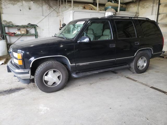 GMC YUKON 1997 with VIN 1GKEK13R4VJ758171 - Photo from auction