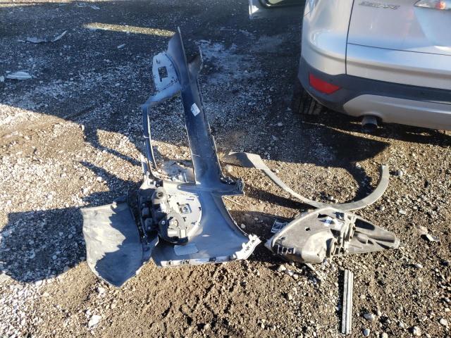 Photo 13 from auction – 2016 FORD ESCAPE SE with VIN 1FMCU9G96GUC26455