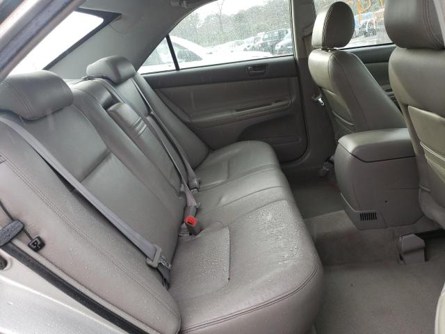Photo 10 from auction – 2004 TOYOTA CAMRY LE with VIN 4T1BE32K44U868622