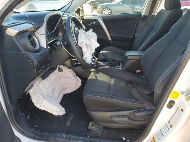 Photo 7 from auction – 2015 TOYOTA RAV4 XLE with VIN JTMRFREV3FD100674