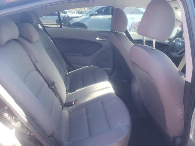Photo 10 from auction – 2017 KIA FORTE LX with VIN 3KPFK4A79HE102360
