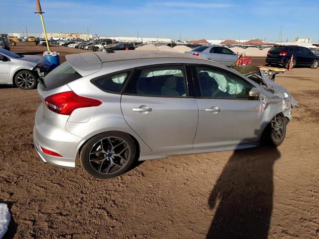 Photo 3 from auction – 2016 FORD FOCUS SE with VIN 1FADP3K28GL289463