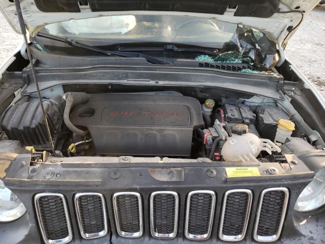 Photo 11 from auction – 2015 JEEP RENEGADE L with VIN ZACCJBBT3FPB29656