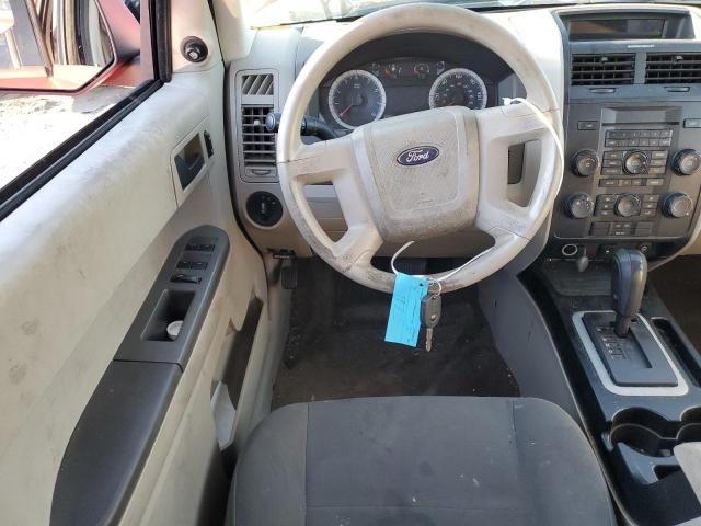 صورة رقم 8 من المزاد - 2010 FORD ESCAPE XLS مع VIN 1FMCU0C74AKA42005