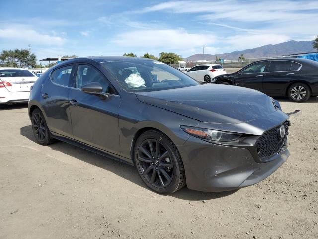 Photo 4 from auction – 2019 MAZDA 3 PREMIUM with VIN JM1BPANM0K1116723