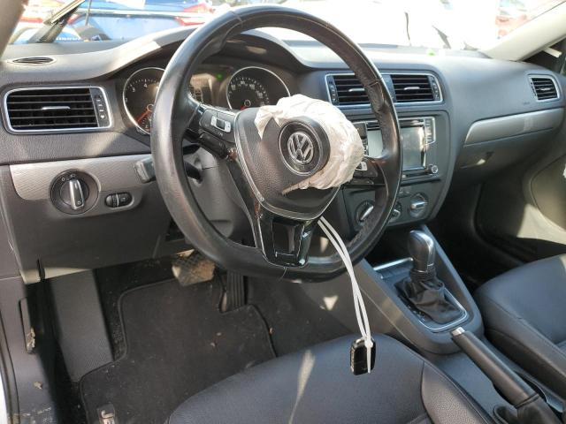 Photo 8 from auction – 2017 VOLKSWAGEN JETTA SE with VIN 3VWDB7AJ0HM415871
