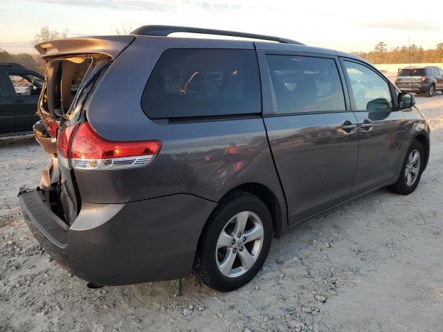 Photo 3 from auction – 2012 TOYOTA SIENNA with VIN 5TDKA3DCXCS012427