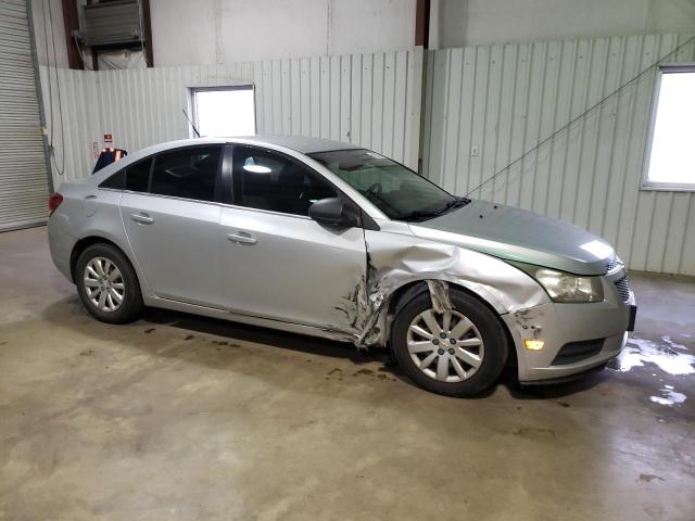 Photo 4 from auction – 2011 CHEVROLET CRUZE LS with VIN 1G1PC5SH7B7102792