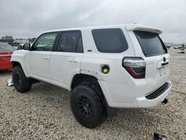 Photo 2 from auction – 2019 TOYOTA 4RUNNER SR with VIN JTEBU5JR8K5630843