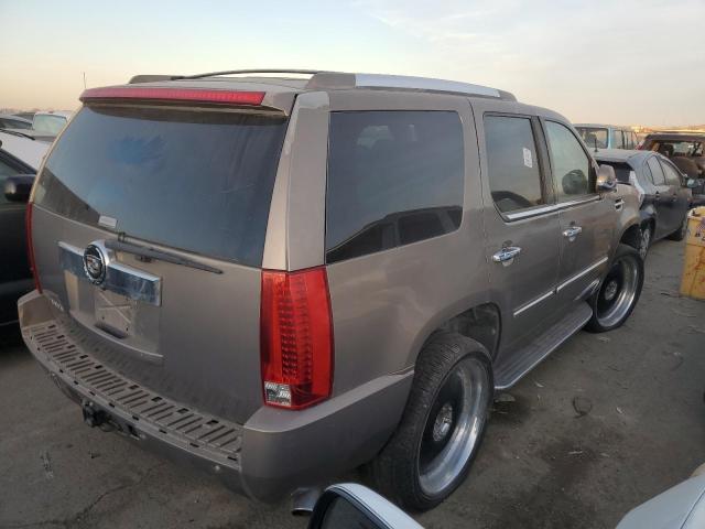 Photo 3 from auction – 2007 CADILLAC ESCALADE E with VIN 1GYFK63807R178693