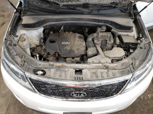Photo 12 from auction – 2015 KIA SORENTO LX with VIN 5XYKTCA65FG640583