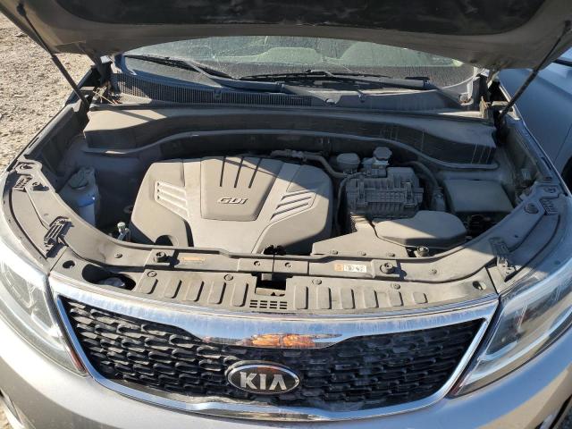 Photo 12 from auction – 2015 KIA SORENTO LX with VIN 5XYKTDA75FG552261