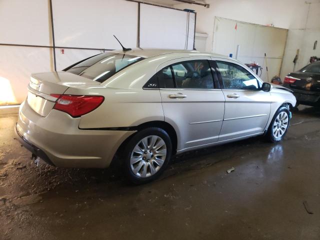 Photo 3 from auction – 2013 CHRYSLER 200 LX with VIN 1C3CCBAG4DN697617