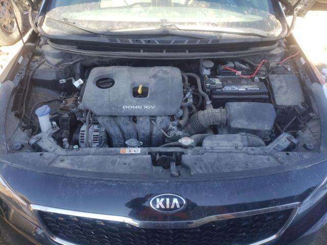 Photo 11 from auction – 2017 KIA FORTE LX with VIN 3KPFK4A79HE102360