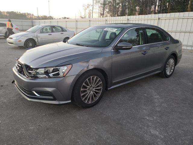 VOLKSWAGEN PASSAT SE 2016 with VIN 1VWBS7A37GC012589 - Photo from auction