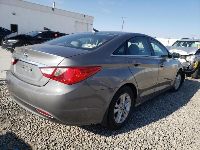 Photo 3 from auction – 2013 HYUNDAI SONATA GLS with VIN 5NPEB4AC3DH790192