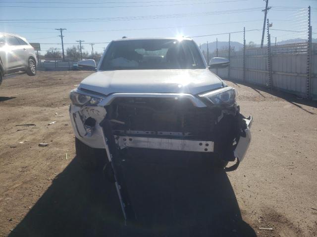 Photo 5 from auction – 2020 TOYOTA 4RUNNER SR with VIN JTEBU5JR9L5822452