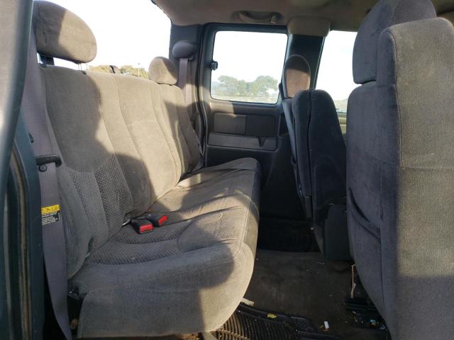 Photo 10 from auction – 2005 CHEVROLET SILVERADO with VIN 1GCHK29U15E324146