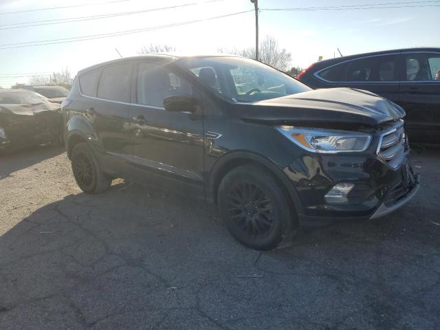 Photo 4 from auction – 2017 FORD ESCAPE SE with VIN 1FMCU9GDXHUB98861