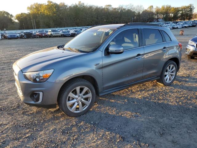 MITSUBISHI OUTLANDER 2015 with VIN 4A4AP4AW0FE031165 - Photo from auction
