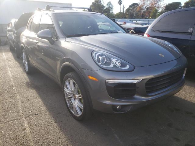 Photo 4 from auction – 2016 PORSCHE CAYENNE SE with VIN WP1AE2A24GLA63739