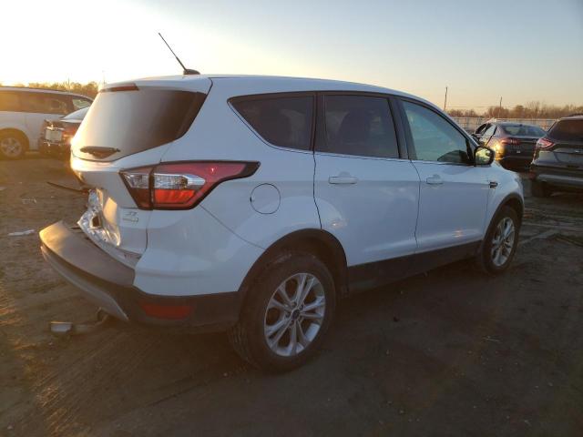 Photo 3 from auction – 2017 FORD ESCAPE SE with VIN 1FMCU0GD7HUD07739