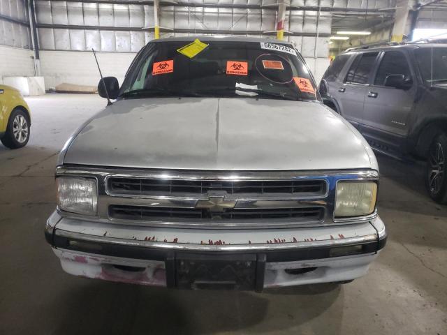 Photo 5 from auction – 1996 CHEVROLET BLAZER with VIN 1GNDT13W0T2102350