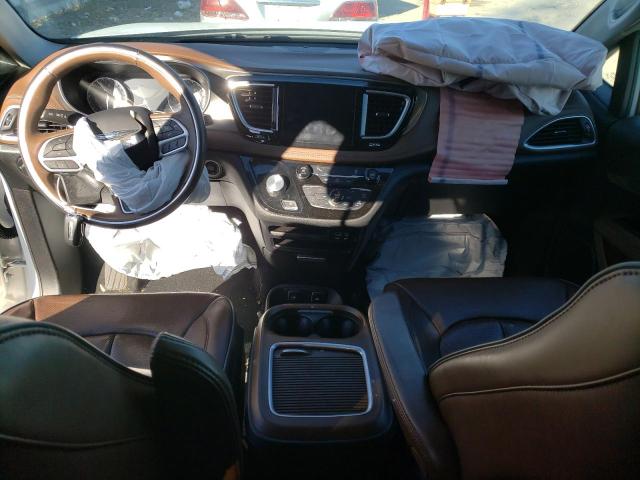 Photo 8 from auction – 2017 CHRYSLER PACIFICA L with VIN 2C4RC1GG8HR504613