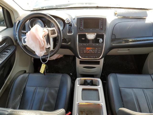 Photo 8 from auction – 2015 CHRYSLER TOWN & COU with VIN 2C4RC1CG3FR554029