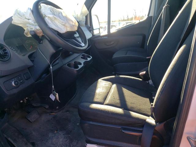 Photo 7 from auction – 2019 MERCEDES-BENZ SPRINTER 2 with VIN WD3PF1CD1KP073593