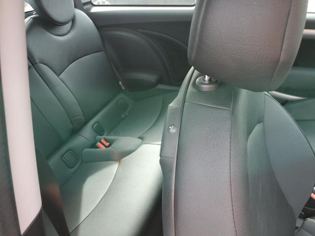 Photo 10 from auction – 2009 MINI COOPER S with VIN WMWMF73559TW87453