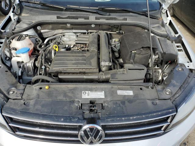 Photo 11 from auction – 2017 VOLKSWAGEN JETTA S with VIN 3VW2B7AJ8HM411445
