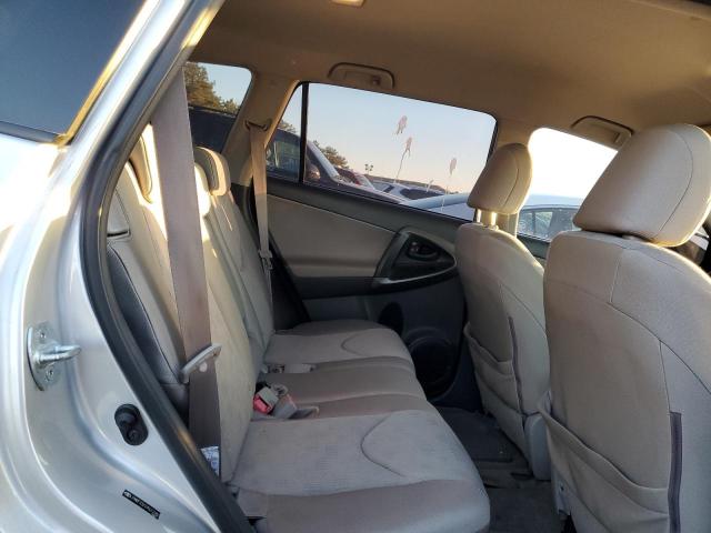 Photo 11 from auction – 2009 TOYOTA RAV4 with VIN JTMBF33V295012280