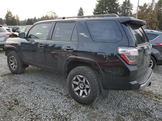 Photo 2 from auction – 2020 TOYOTA 4RUNNER SR with VIN JTEBU5JR6L5786655